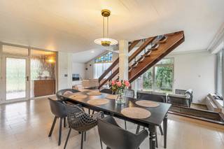 Het betreft hier een te renoveren, ruime, villa gelegen op een TOP locatie. Natuurgebied De Maten en Domein Bokrijk bevinden zich op een...