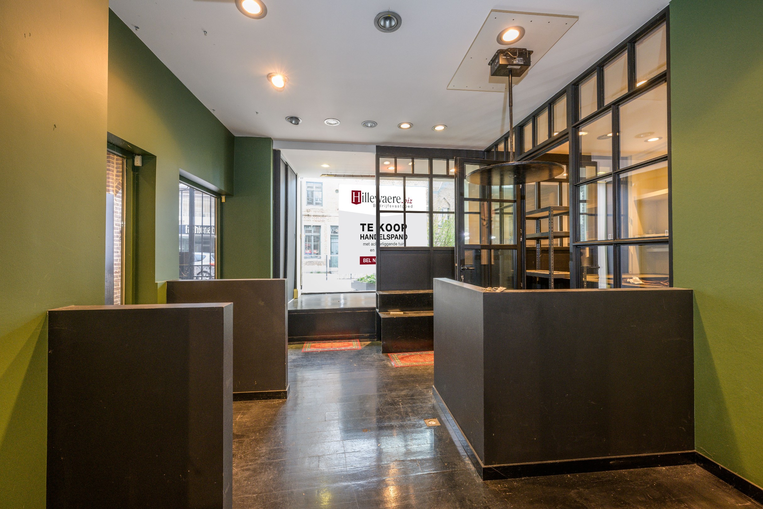 Authentiek handelspand met magazijn en bovenliggend appartement - foto 3