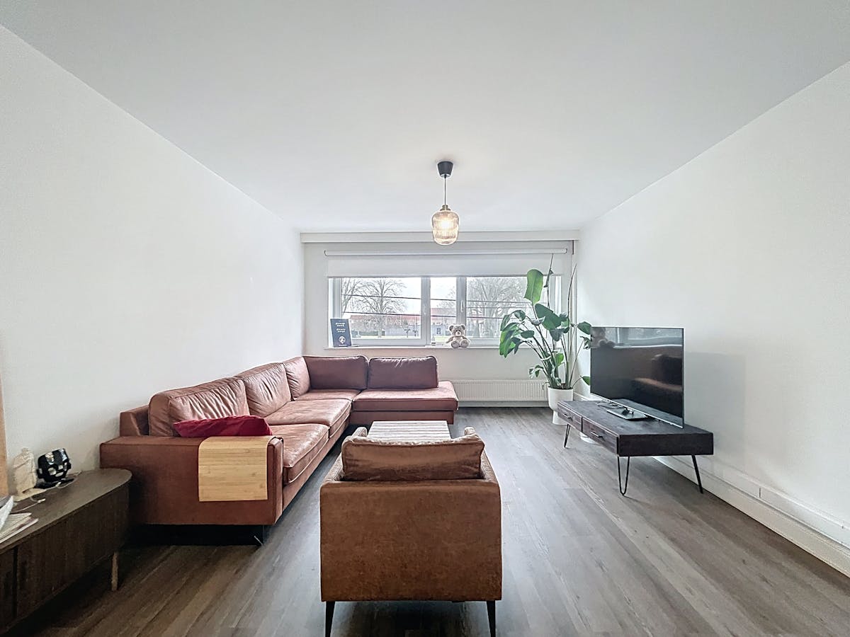 Appartement à louer avec 2 chambres et grande terrasse à Courtrai - photo 2