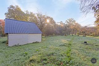 Voor meer informatie of documentatie, contacteer Pieter via 016199345 of via pieter.maes@homixx.be.<br /><br />Deze bouwgrond bevindt zich in een zeer rustig zijstraatje van de Baalsebaan in Baal. Dit perceel is geschikt voor een open bebouwing met een bouwdiepte van 18 meter en een bouwbreedte van 12 meter. De totale grootte van dit perceel bedraagt 961 m². Voor wie op zoek is naar een woning op een idyllische locatie, biedt deze bouwgrond een bijzonder mooie opportuniteit.