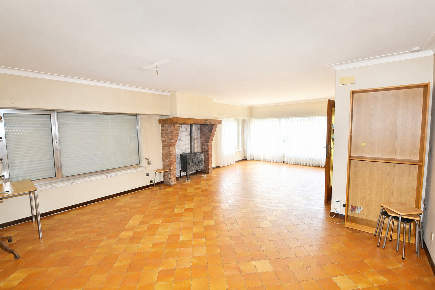 TE RENOVEREN WONING MET 5 SLK EN GARAGE! - foto 4