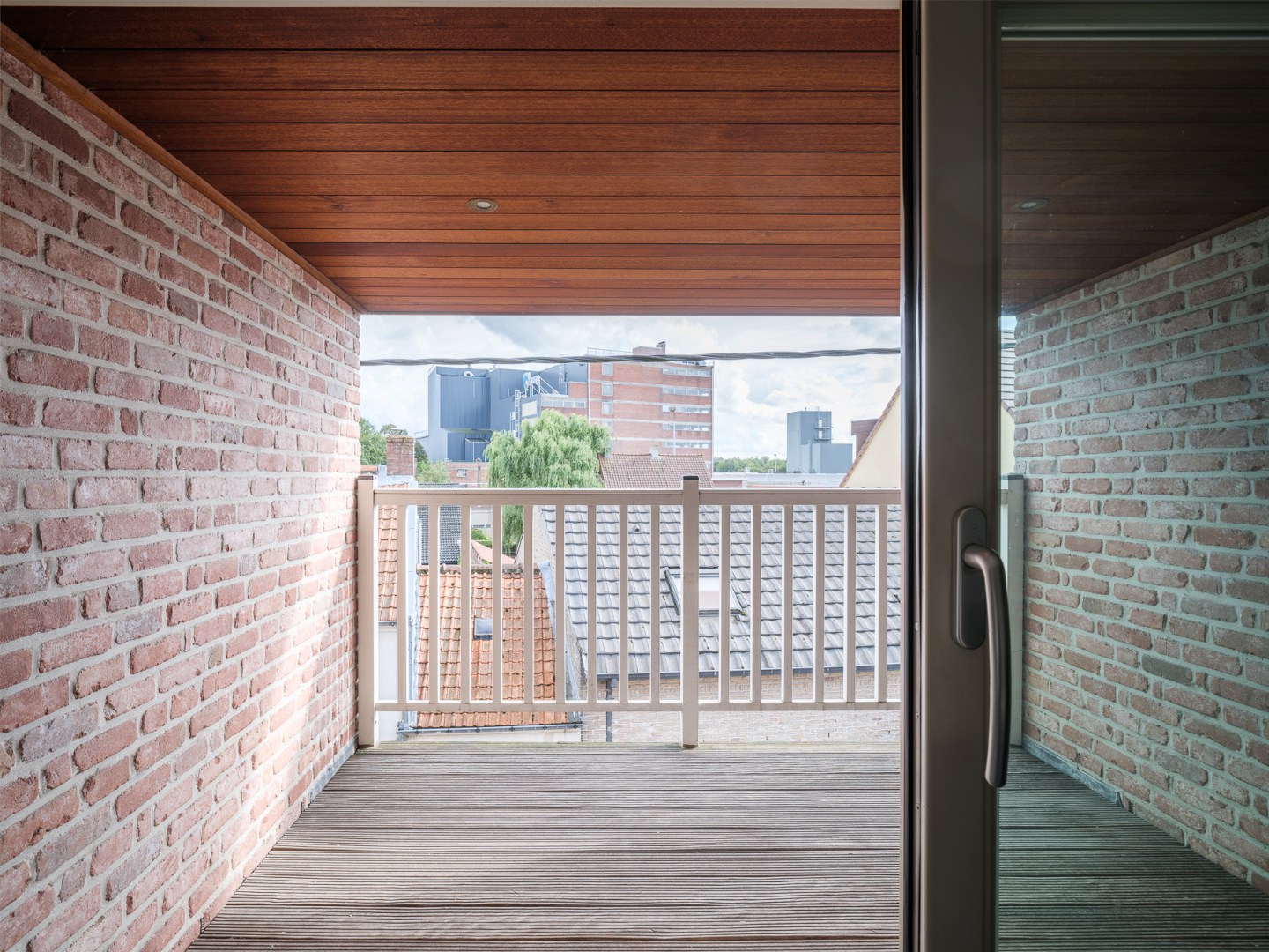 Licht en ruim appartement met terras in hartje Astene - foto 4