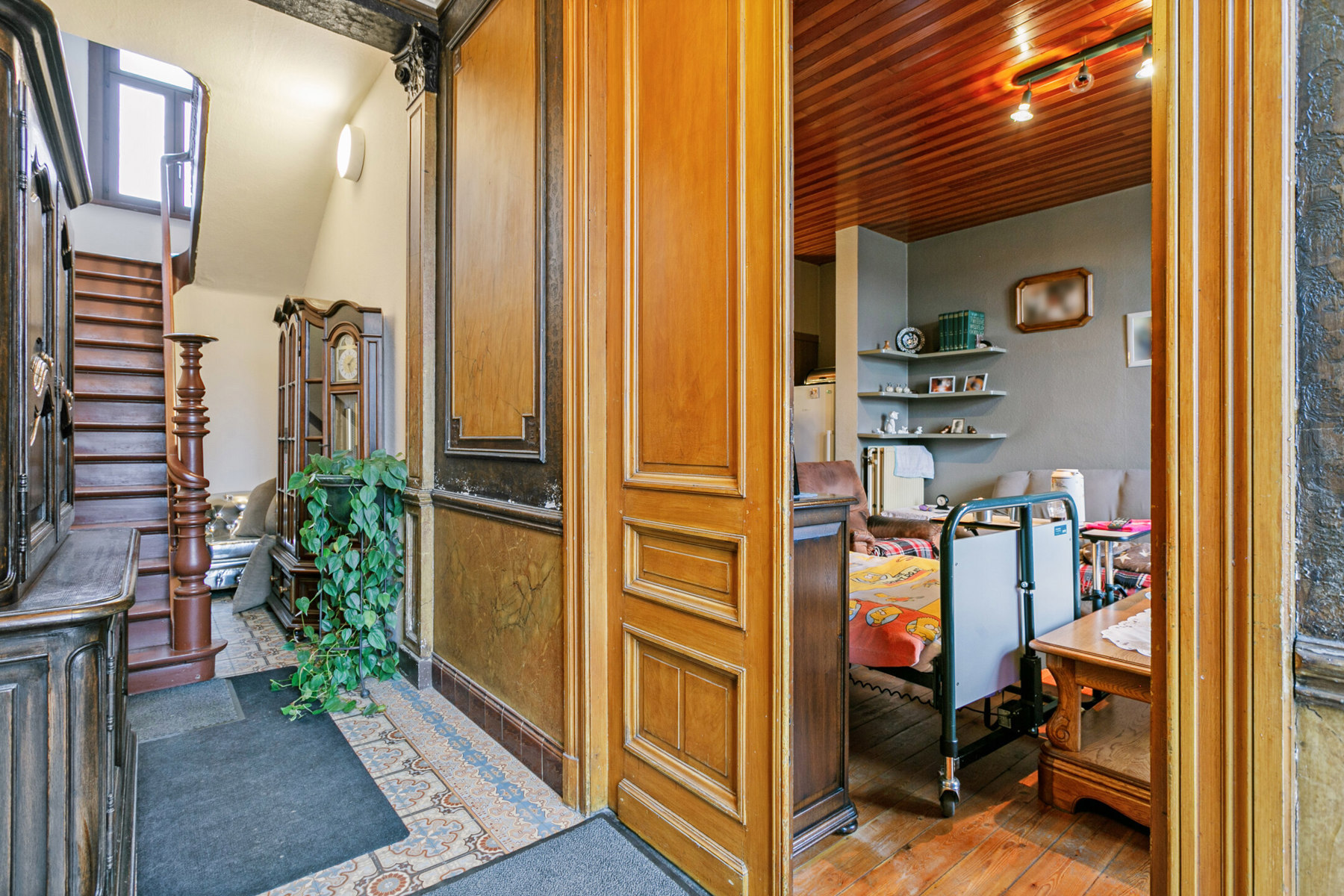 Karaktervolle, te renoveren woning op 1447 m² in Tongerlo - foto 3