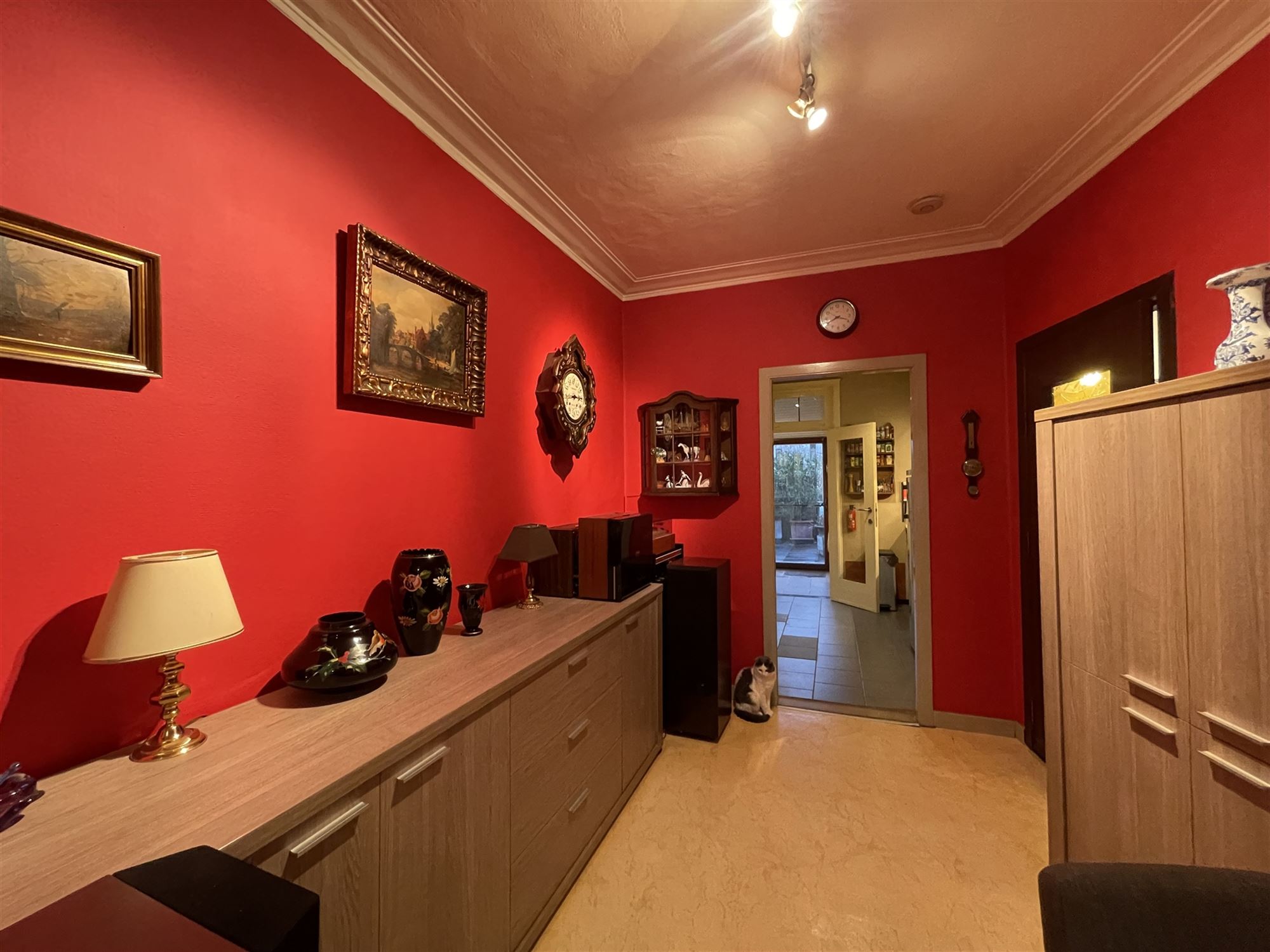 Halfopen, op te frissen woning met carport in groene omgeving - foto 5