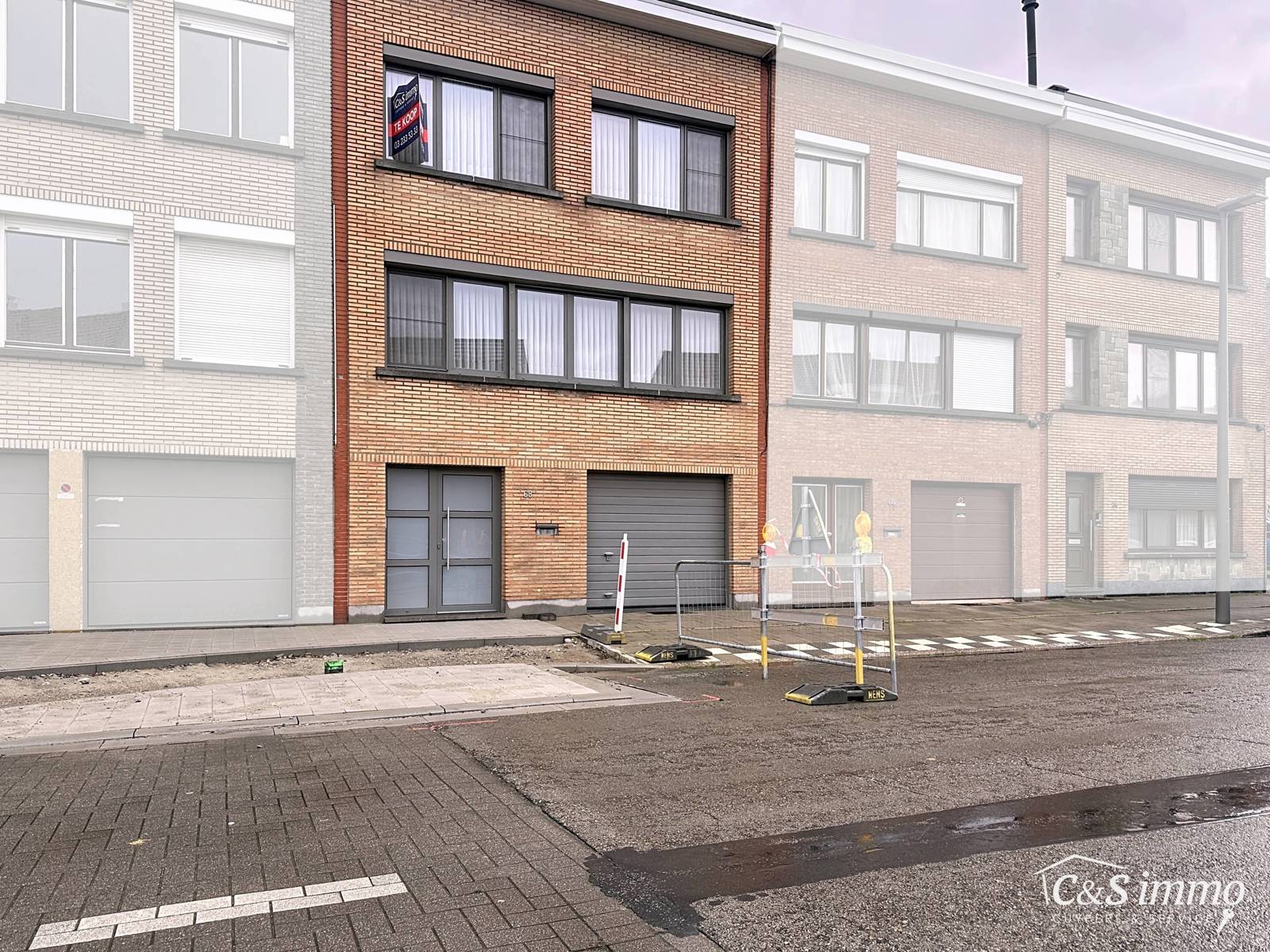 House for sale in Antwerp with 3 bedrooms - photo 1