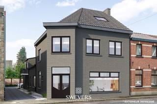 Voor meer info en foto’s, surf naar www.swevers.be – Op een centrale locatie in Koersel vind je dit veelzijdige investeringspand met een...