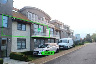 In een rustige doodlopende straat te Aartrijke bevindt zich dit energiezuinig en kwaliteitsvol appartement. Het is gelegen op wandelafstand van...