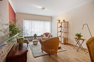 Interesse in dit gelijkvloers appartement met tuin? Bekijk de virtuele toer en maak via Livitas.be ONLINE je afspraak.Heb je altijd al een zonnige...