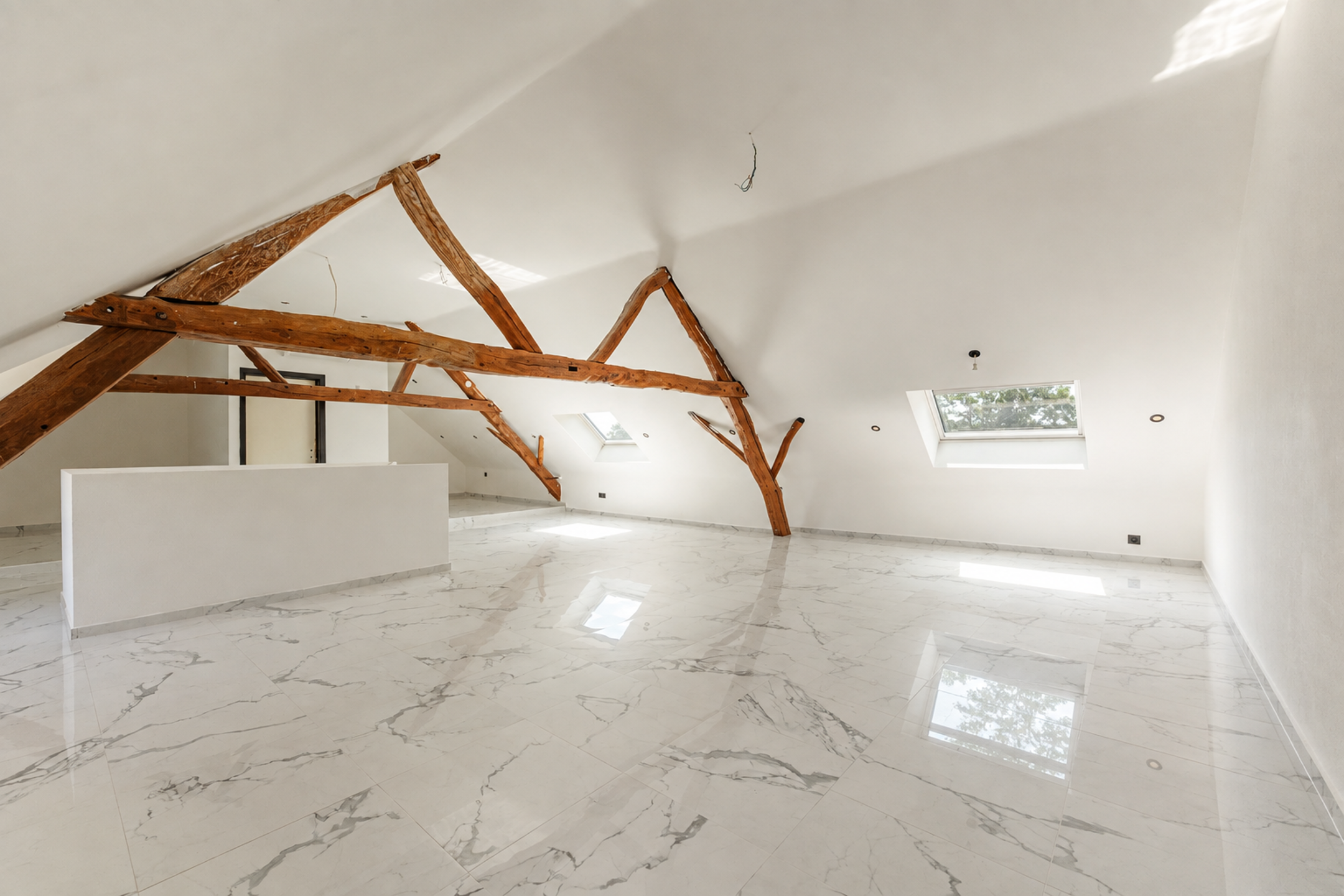 Woning met 7 slaapkamers op een perceel van 502 m². - foto 4