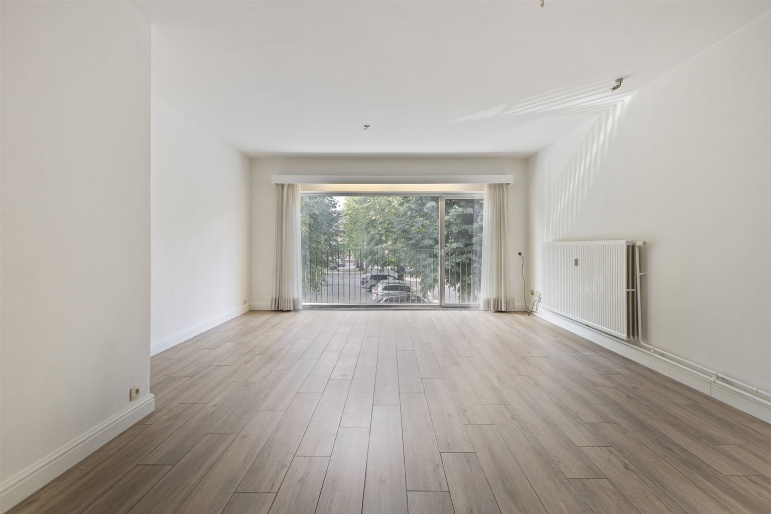 Apartment for sale in Maaseik with 3 bedrooms - photo 2