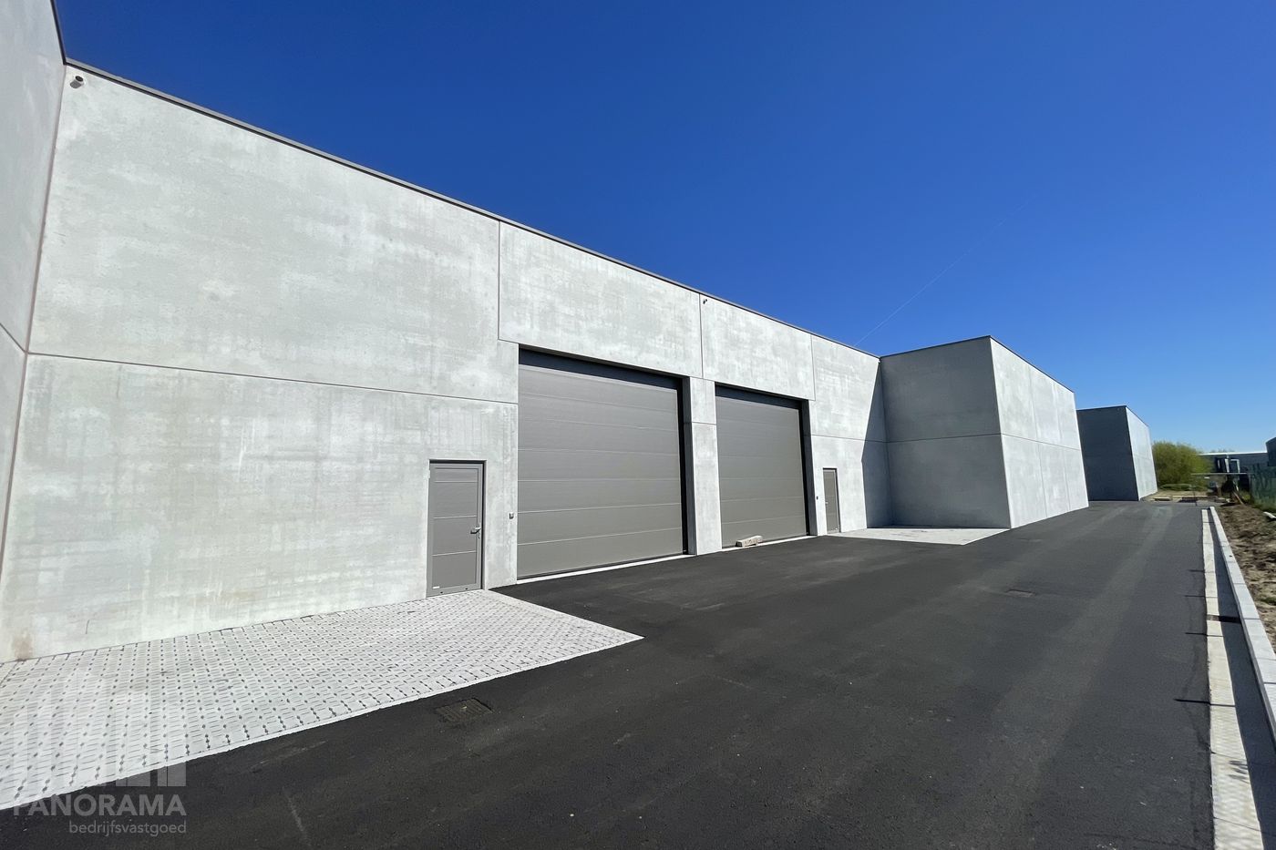 Nieuwbouw KMO-unit van 237 m² te koop! - foto 4