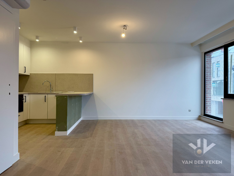 Prachtig volledig gerenoveerd 2-SLPK appartement - foto 3