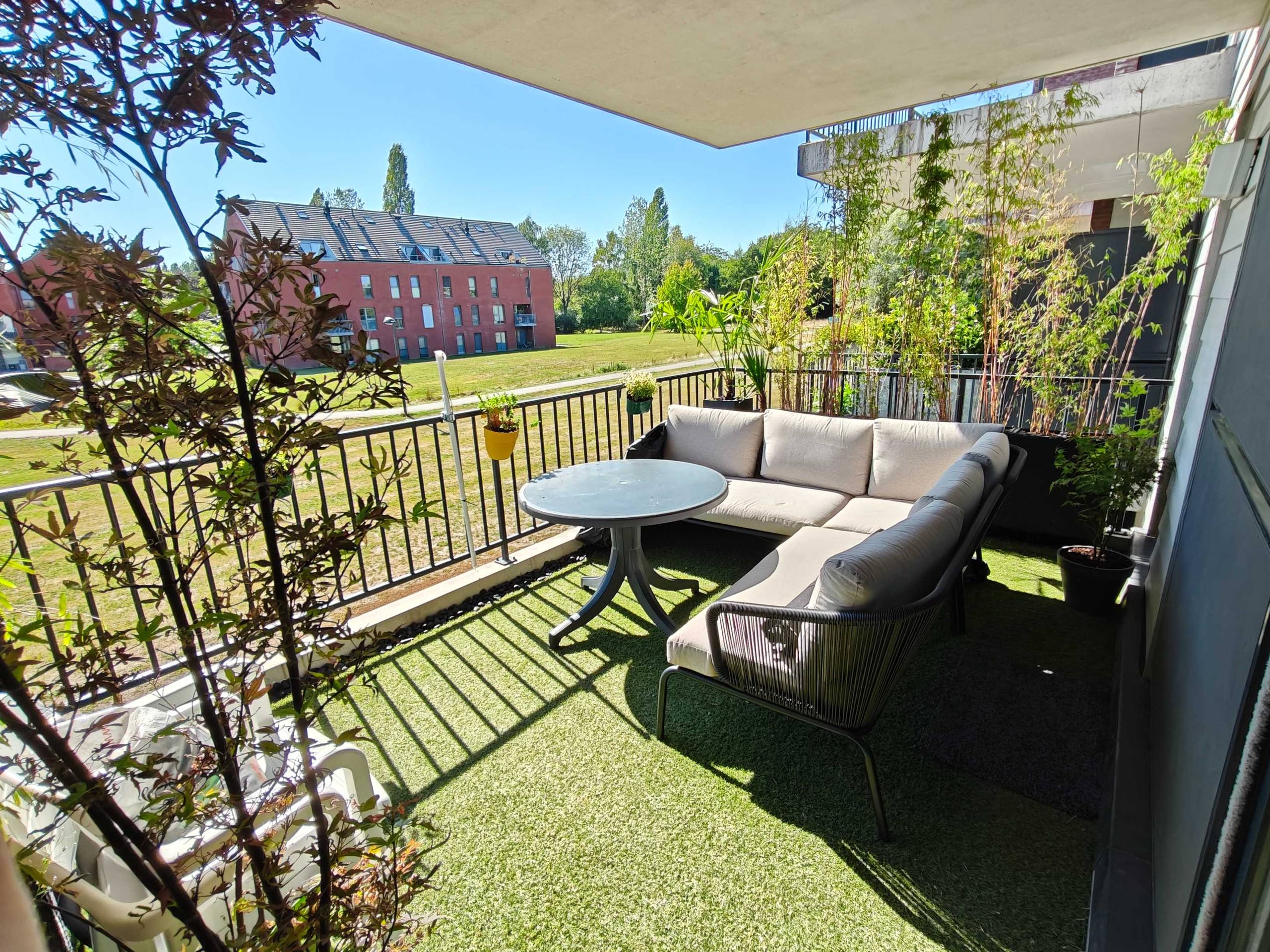 Appartement te koop in Bazel met 2 slaapkamers - foto 1