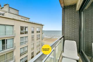 Dit charmante en bijzonder lichtrijke appartement bevindt zich op een unieke ligging aan de Zeedijk van Middelkerke en geniet van...