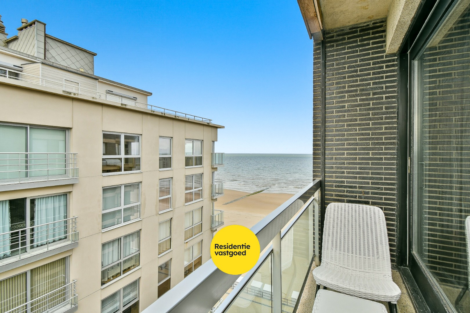 Appartement met zijdelings zeezicht en prachtig verzicht - foto 2