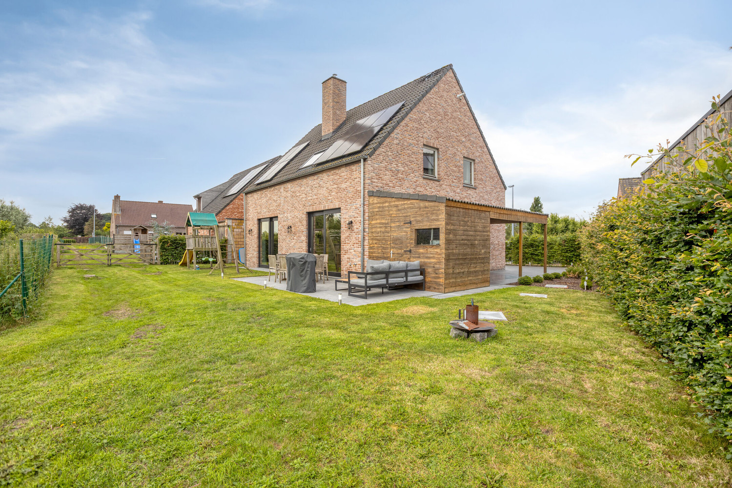 House for sale in Oostkamp with 4 bedrooms - photo 5