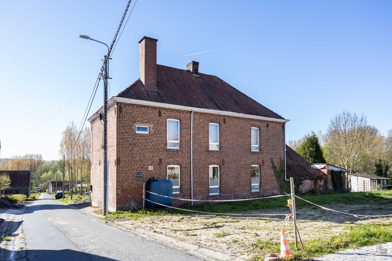 Te renoveren woning op 2991m2 op unieke locatie - foto 4