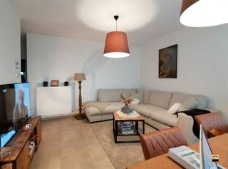 Recent, gelijkvloers één-slaapkamer appartement met ondergrondse autostaanplaats.Het gaat hier om een uniek project bestaande uit 20 luxueuze...