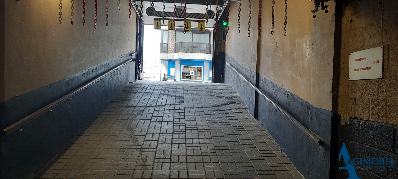 Centraal gelegen staanplaats met ingang aan de Leopoldlaan / hoek Zeedijk Albertstrand Knokke - photo 2