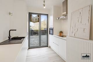 Deze woning wordt verkocht onder registratierechten, wat een mooi fiscaal voordeel oplevert ten opzichte van een aankoop onder btw. De...