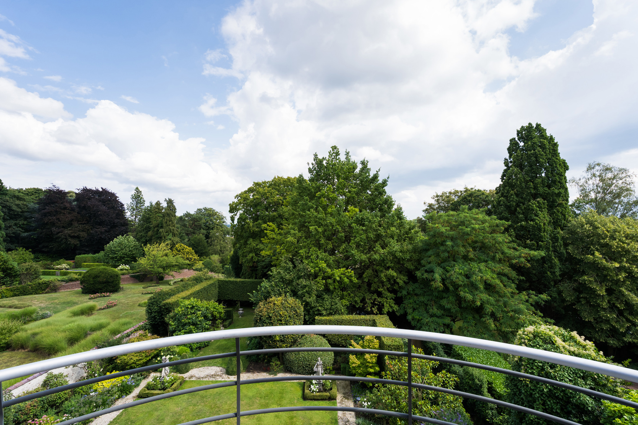 Apartment for rent in Woluwe-Saint-Pierre with 3 bedrooms - photo 5