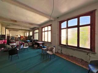 Informatie projectHet gebouw, gekend als woning met atelier en magazijn, is gelegen in de rustige en groene Cuylitsstraat die een zeer centrale...