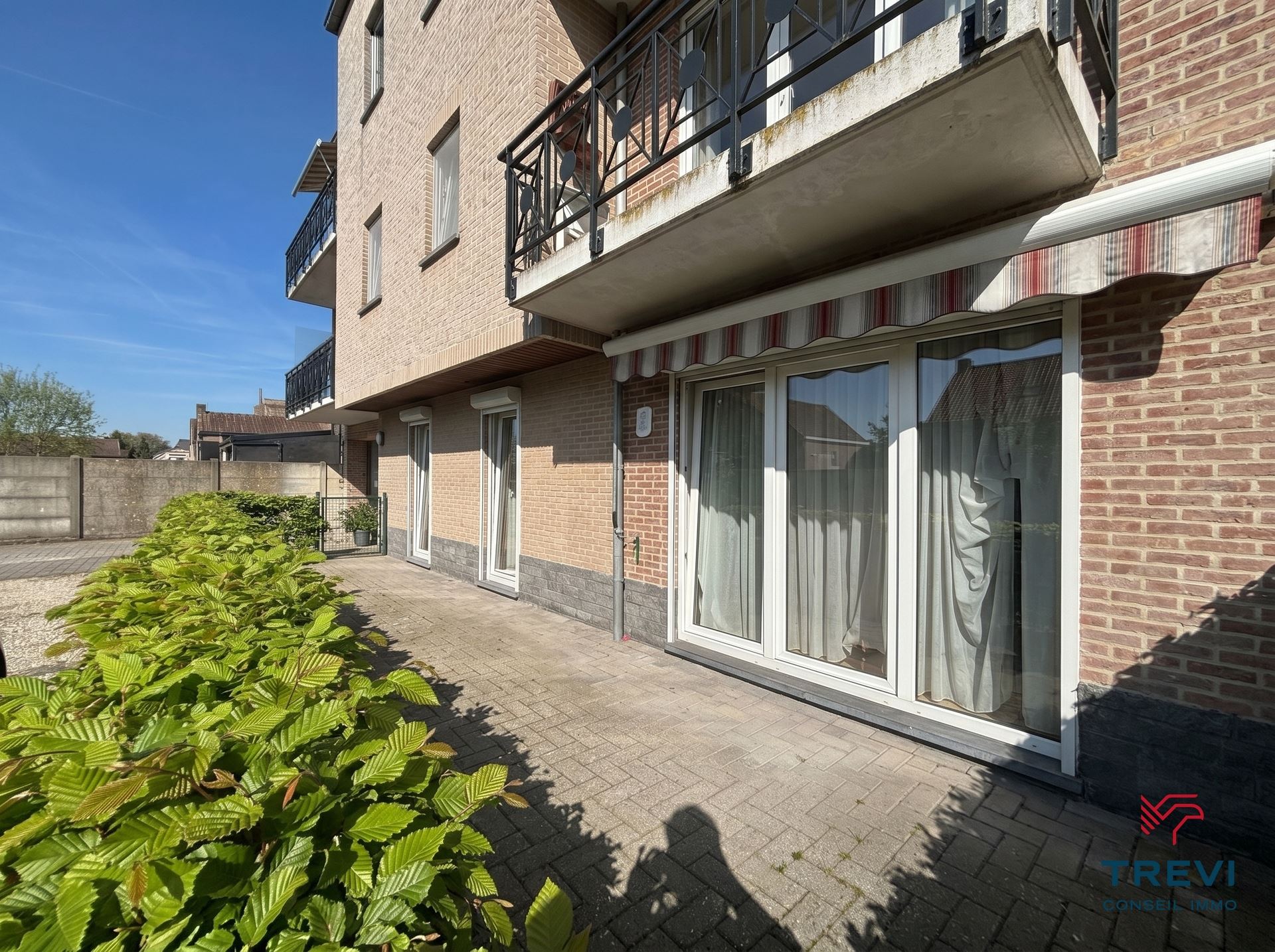 Bel appartement 2 chambres au rez avec terrasse  - photo 3