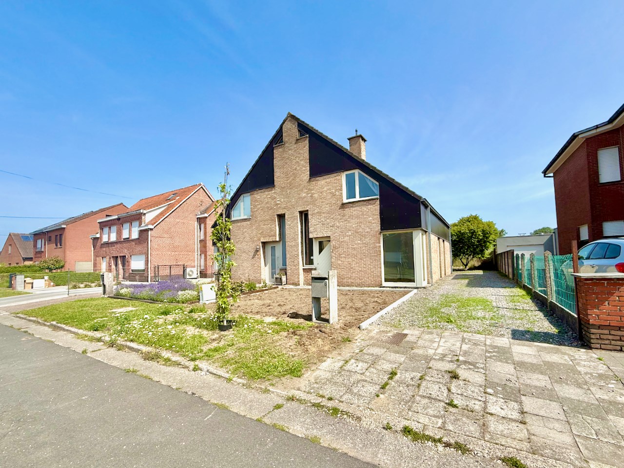 Toffe halfopen bebouwing te Ertvelde/Rieme ! - foto 1