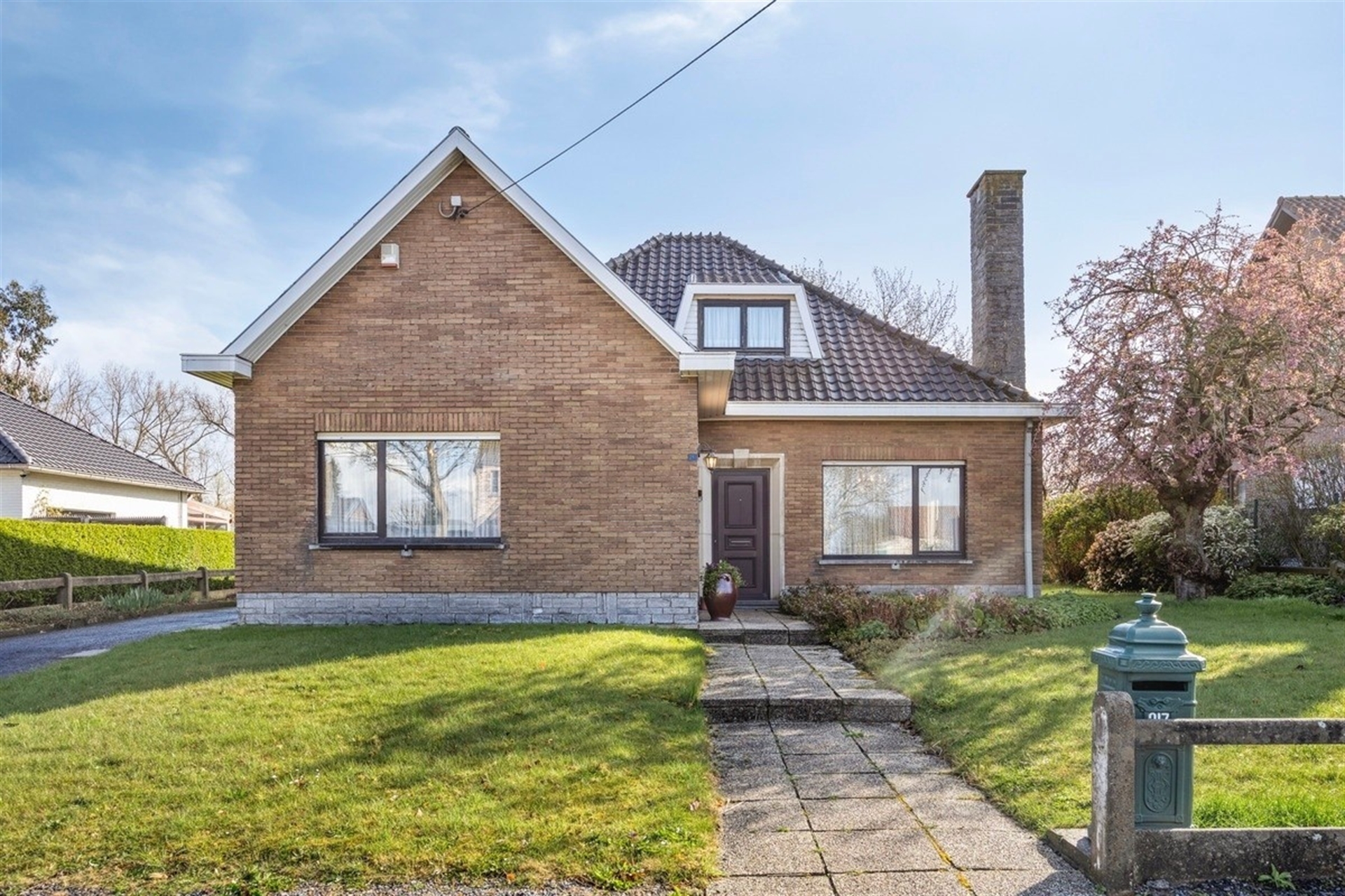 Villa met gelijkvloers wonen en zuidoost gerichte tuin - foto 2