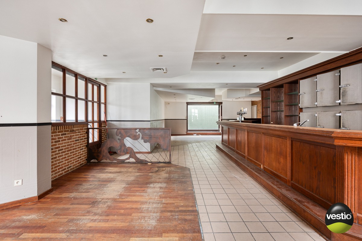 Handelspand met woonst / projectopportuniteit aan de Luikersteenweg. - foto 3