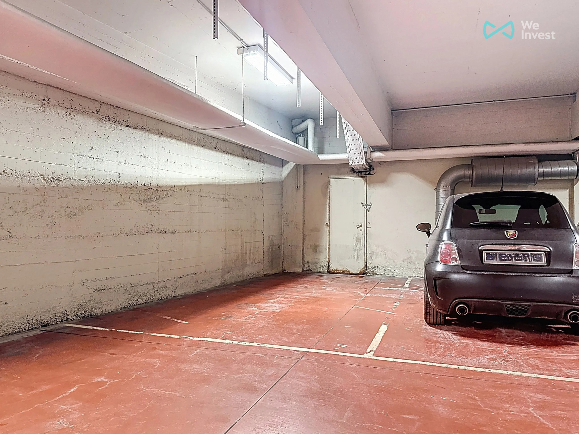 Garage for rent in Sint-Gillis - photo 1