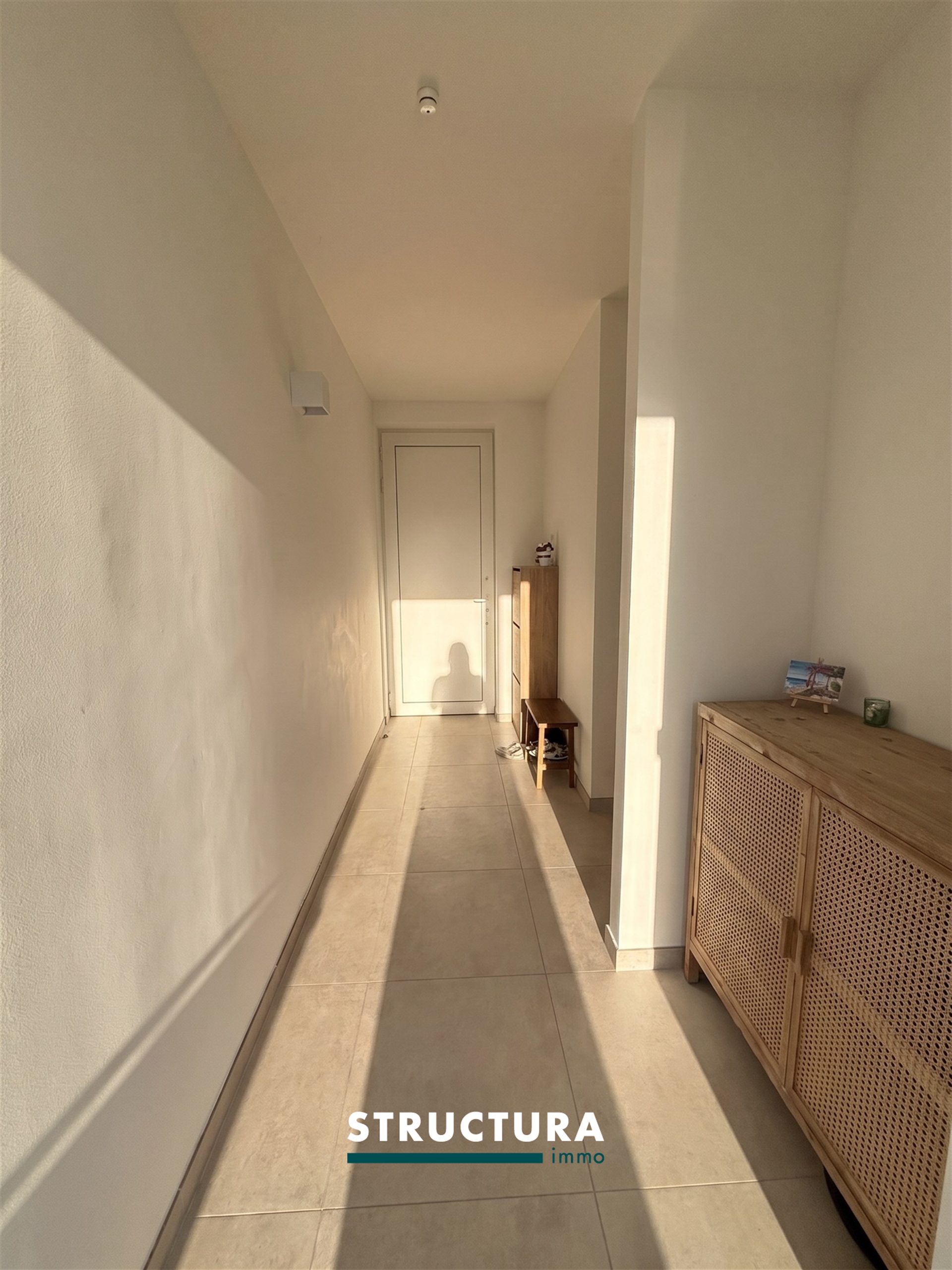 Appartement avec 2 chambres et terras - photo 4