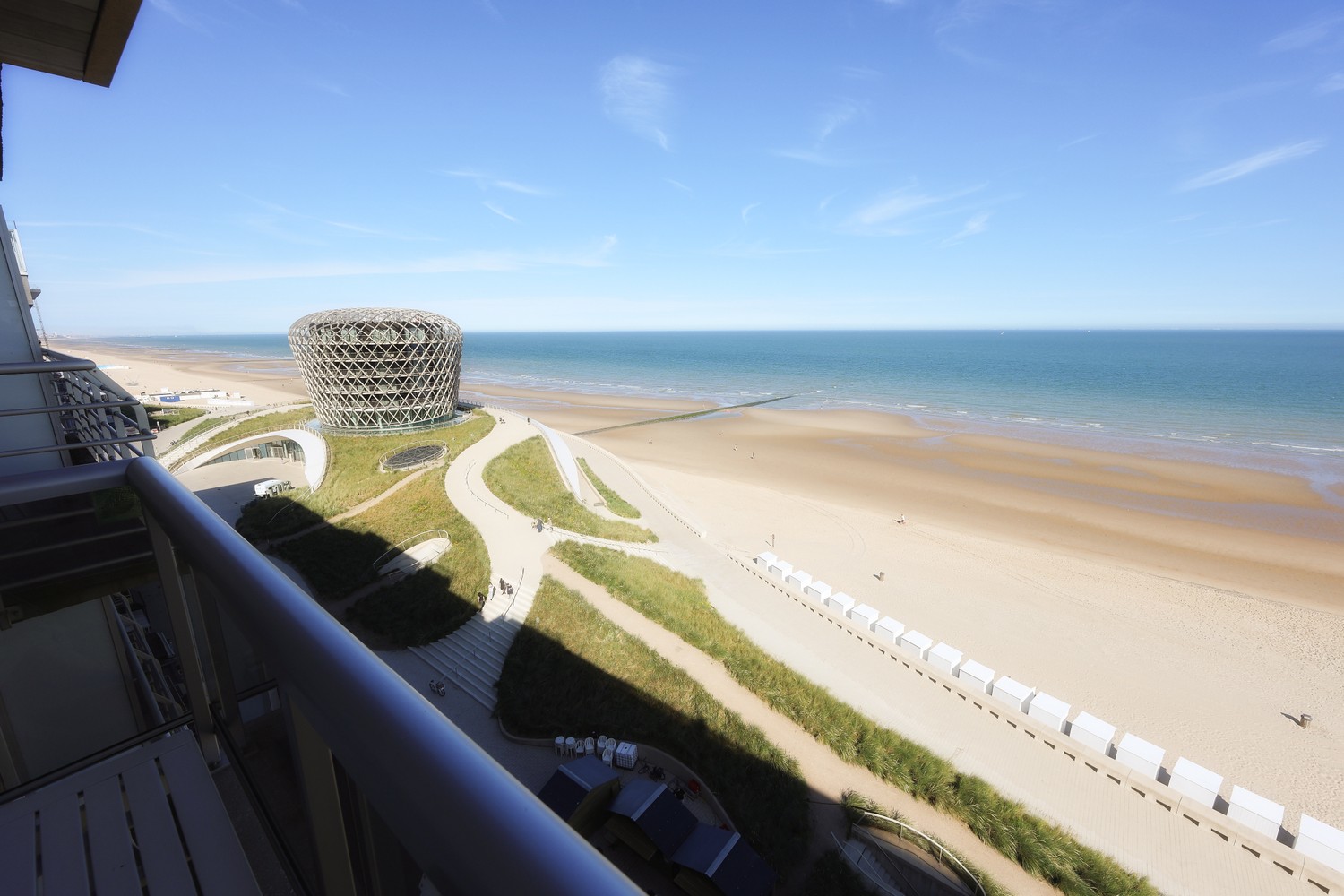 Studio with exceptional view of the sea and the Silt in Middelkerke! - photo 2