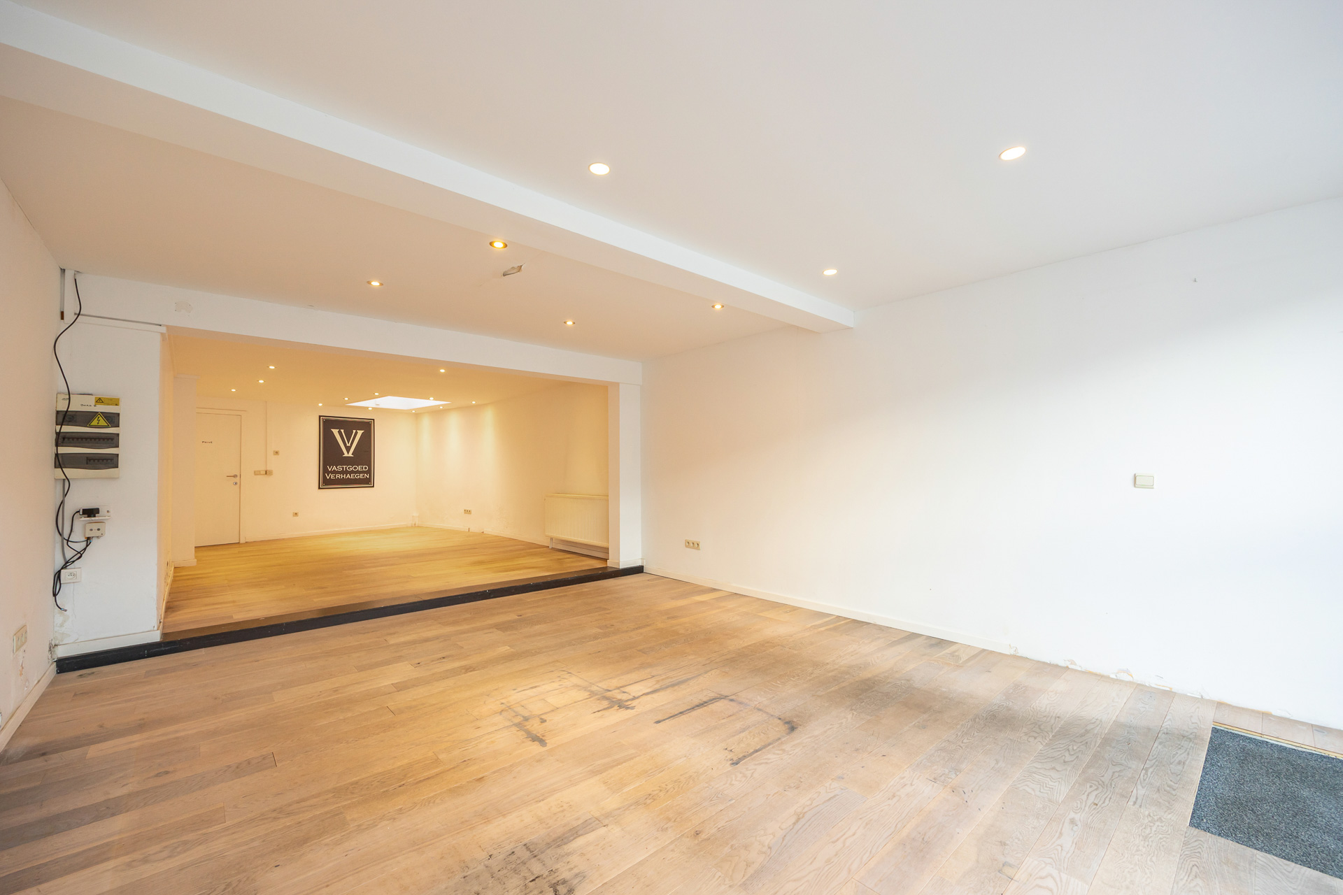 Handelsgelijkvloers op toplocatie in centrum - foto 4