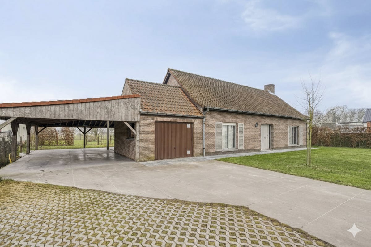 Instapklaar huis met ruime tuin te koop in het landelijke Aarsele - foto 2