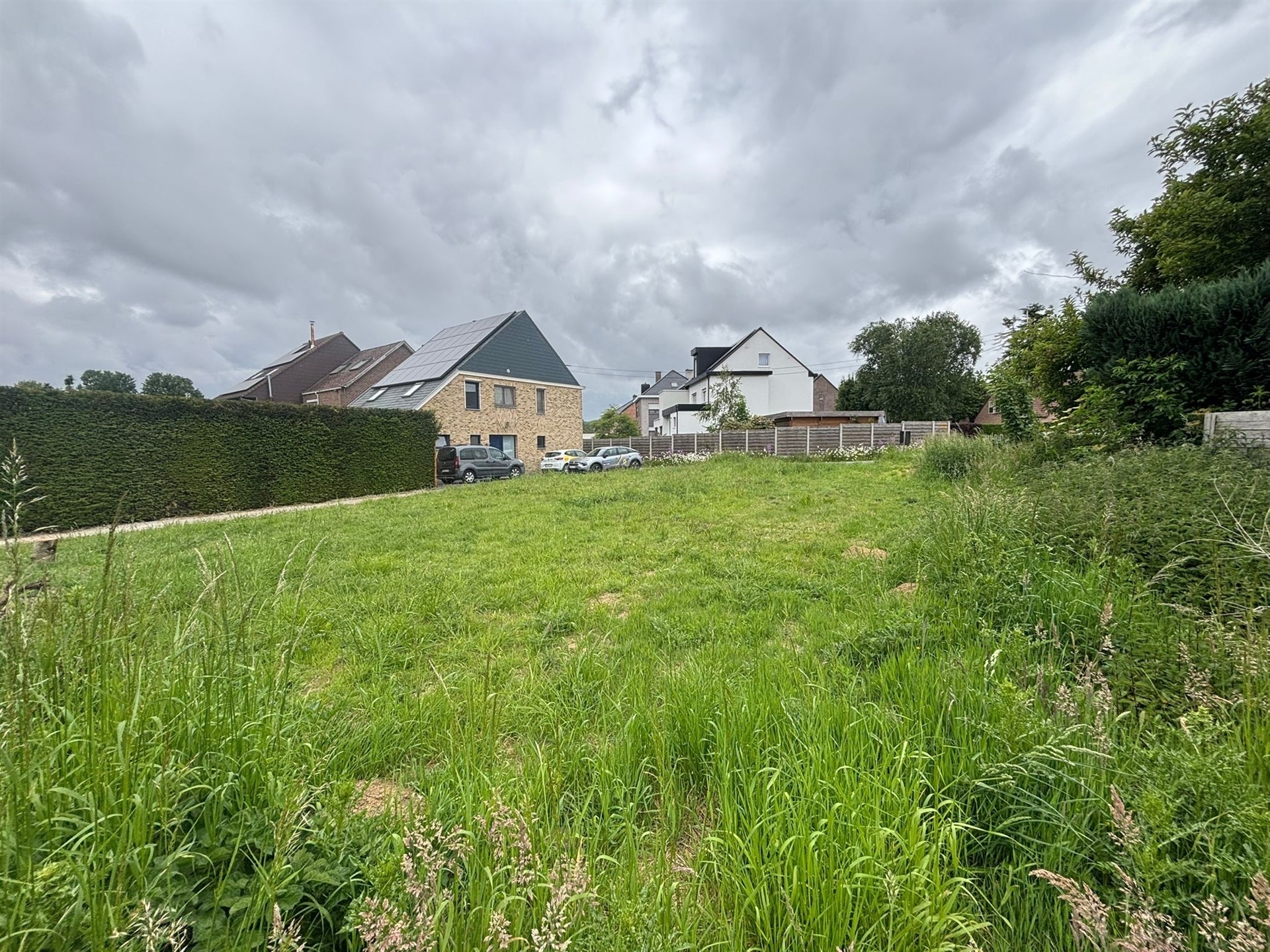 Terrain à bâtir pour une maison trois façades sur un endroit absolument privilégié à Mollem! - photo 4