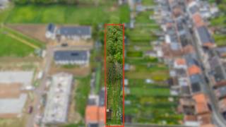 Droom je van een eigen woning in een rustige, maar vlot bereikbare omgeving? Dan is dit perceel van maar liefst 1042 m² écht iets voor jou.Deze...