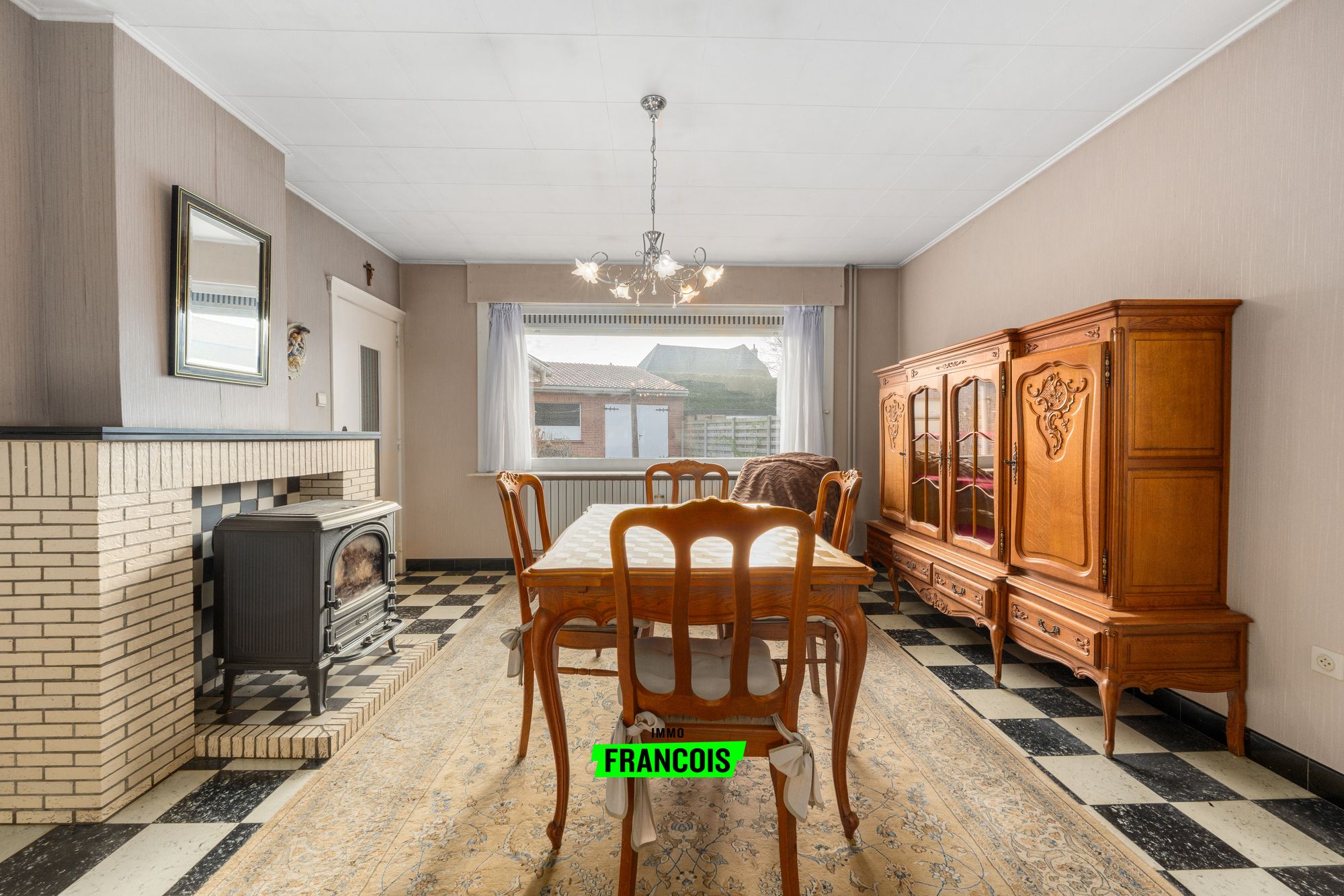 Alleenstaande woning met renovatiepotentieel in Gistel - foto 3