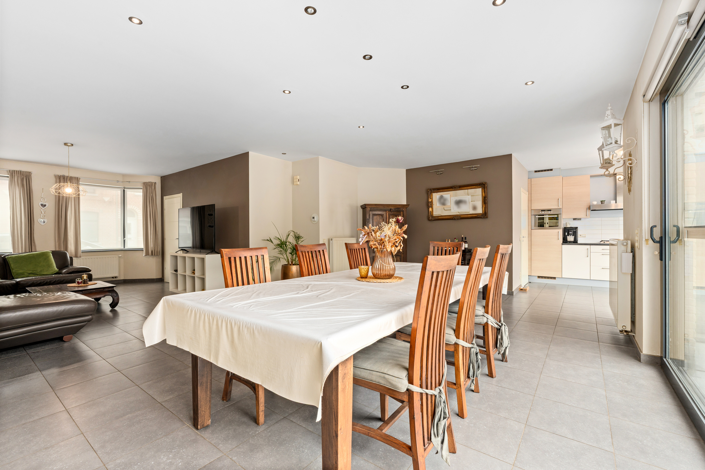 House for sale in Beveren-Kruibeke-Zwijndrecht with 4 bedrooms - photo 5