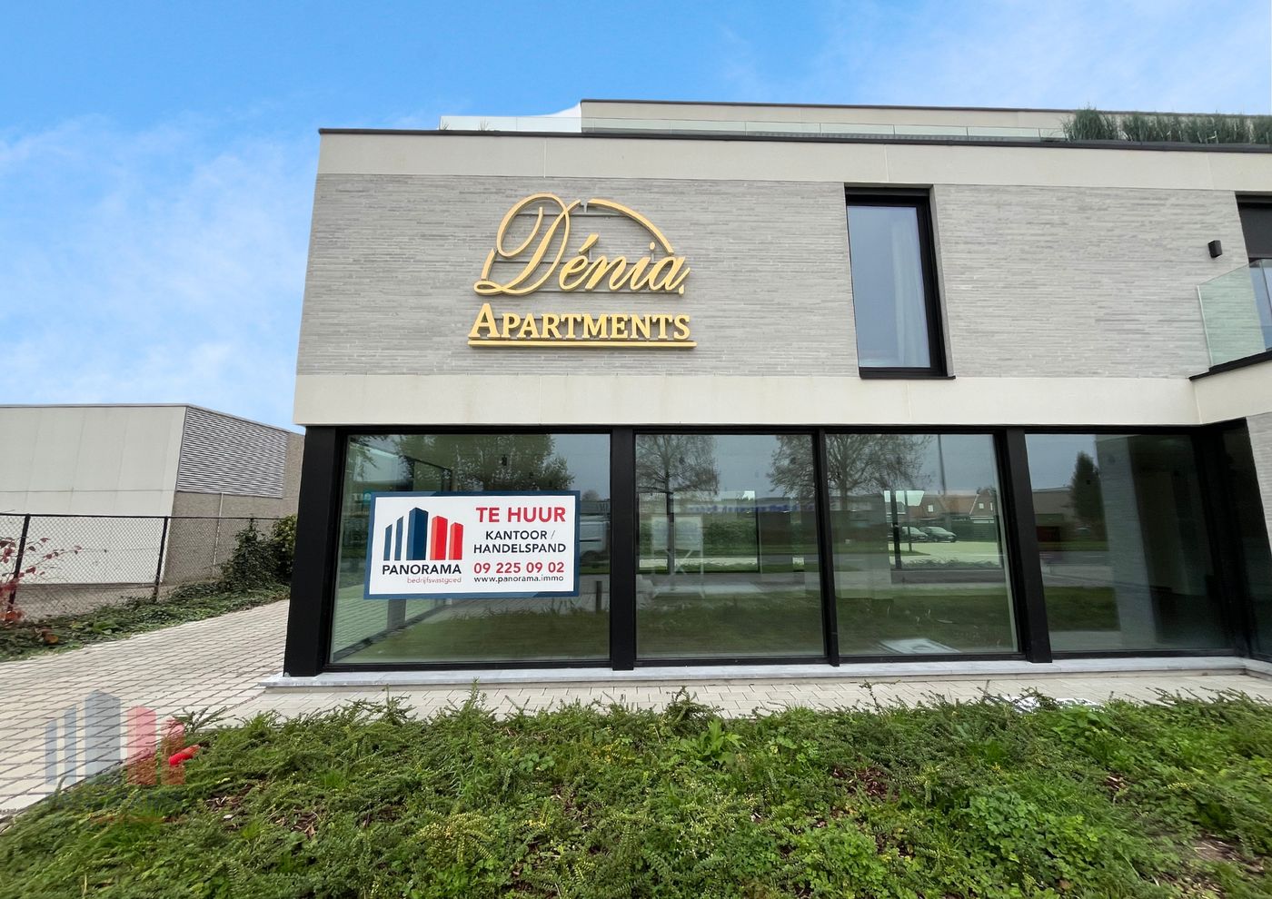 218 m² high-end new office with enormous visibility - photo 5