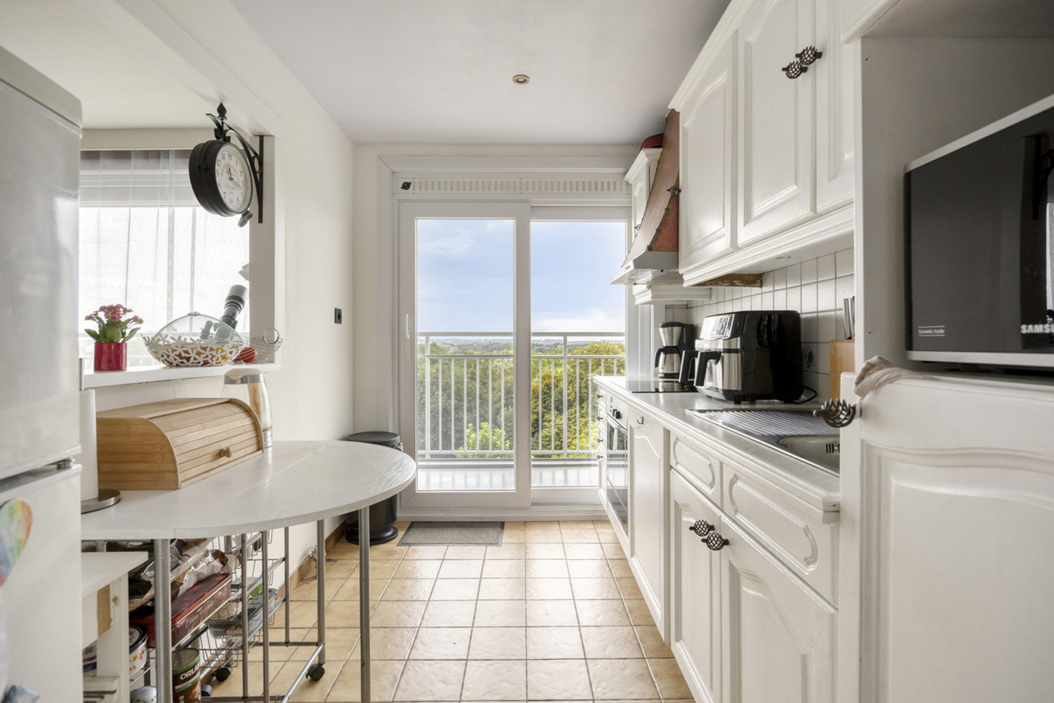 Volledig gerenoveerd appartement van 83 m² met 2 terrassen - foto 5