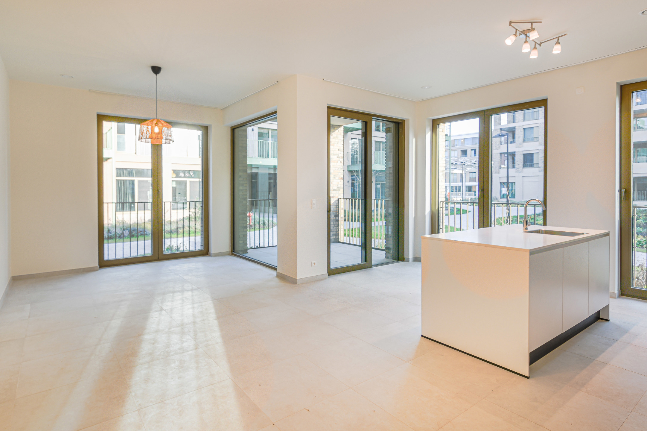 Nieuwbouw 1-slaapkamerappartement te huur te Komet-site - foto 2