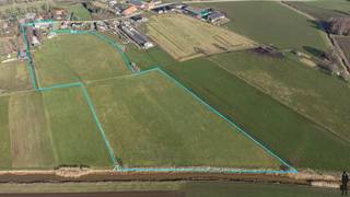 Te renoveren boerderij op een uniek perceel van 44.850m²Kenmerken:- Te renoveren boerderij met landbouwgrond- Uniek perceel met prachtige zichten-...