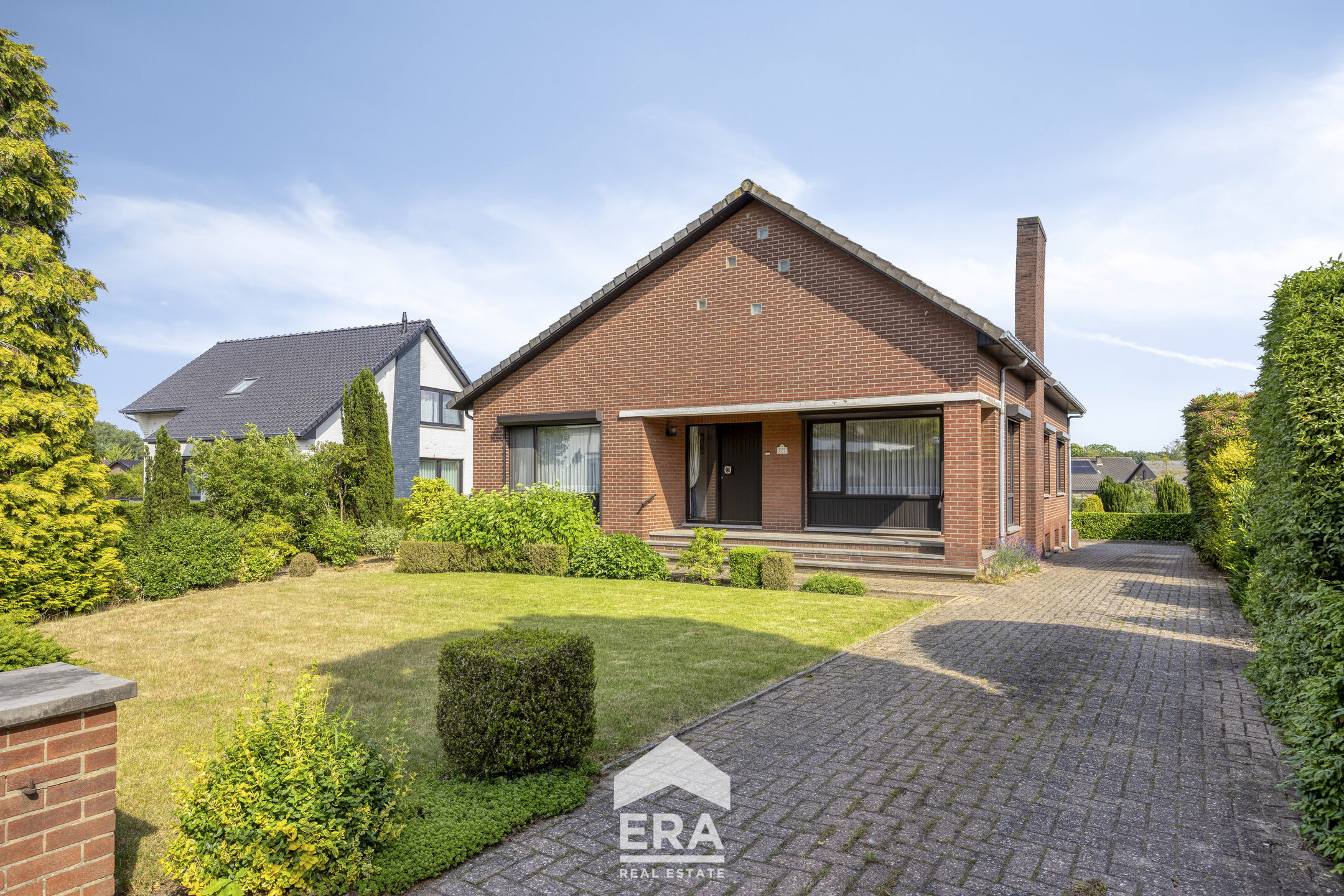 House for sale in Maaseik