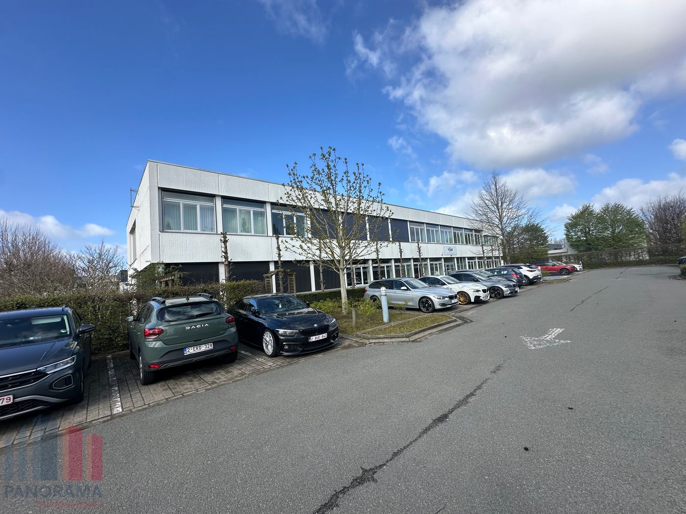 Multifunctioneel bedrijfscomplex van 7.700 m² op terrein van 15.000 m² - Industriezone Wevelgem-Zuid - foto 5
