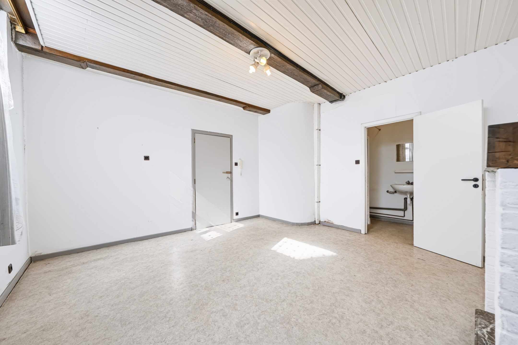 House for sale in Mons with 6 bedrooms - photo 4