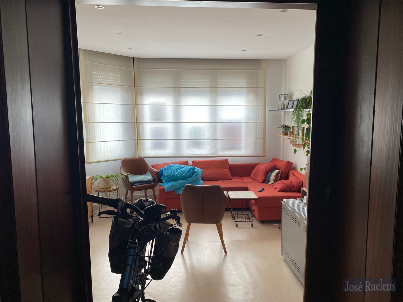 Woonhuis met woonmogelijkheden en buitenkoer - foto 2