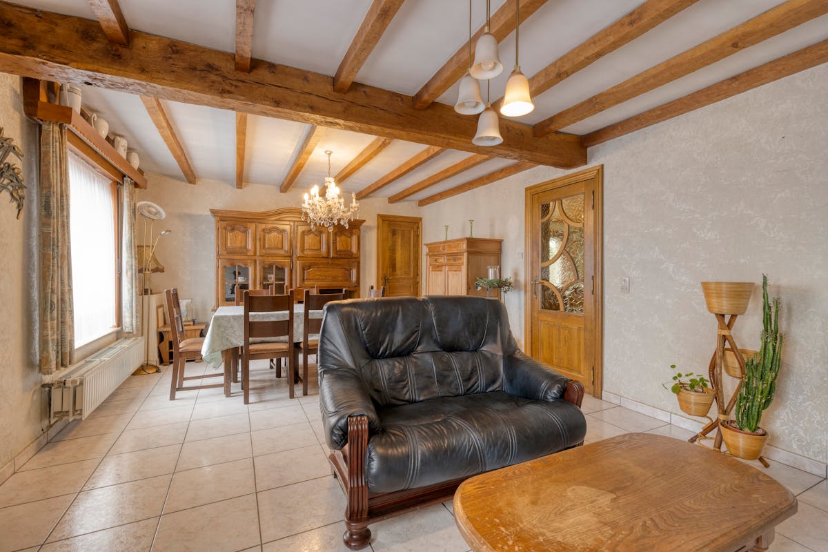 Maison de 3 chambres sur un terrain de 1087 m² - photo 4