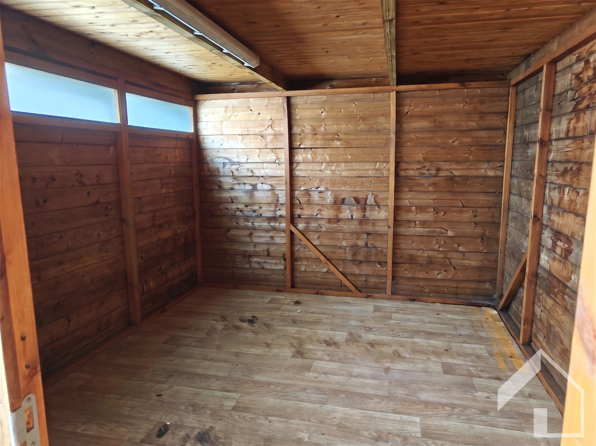 Totaal vernieuwde woning met 3 slaapkamers - foto 5