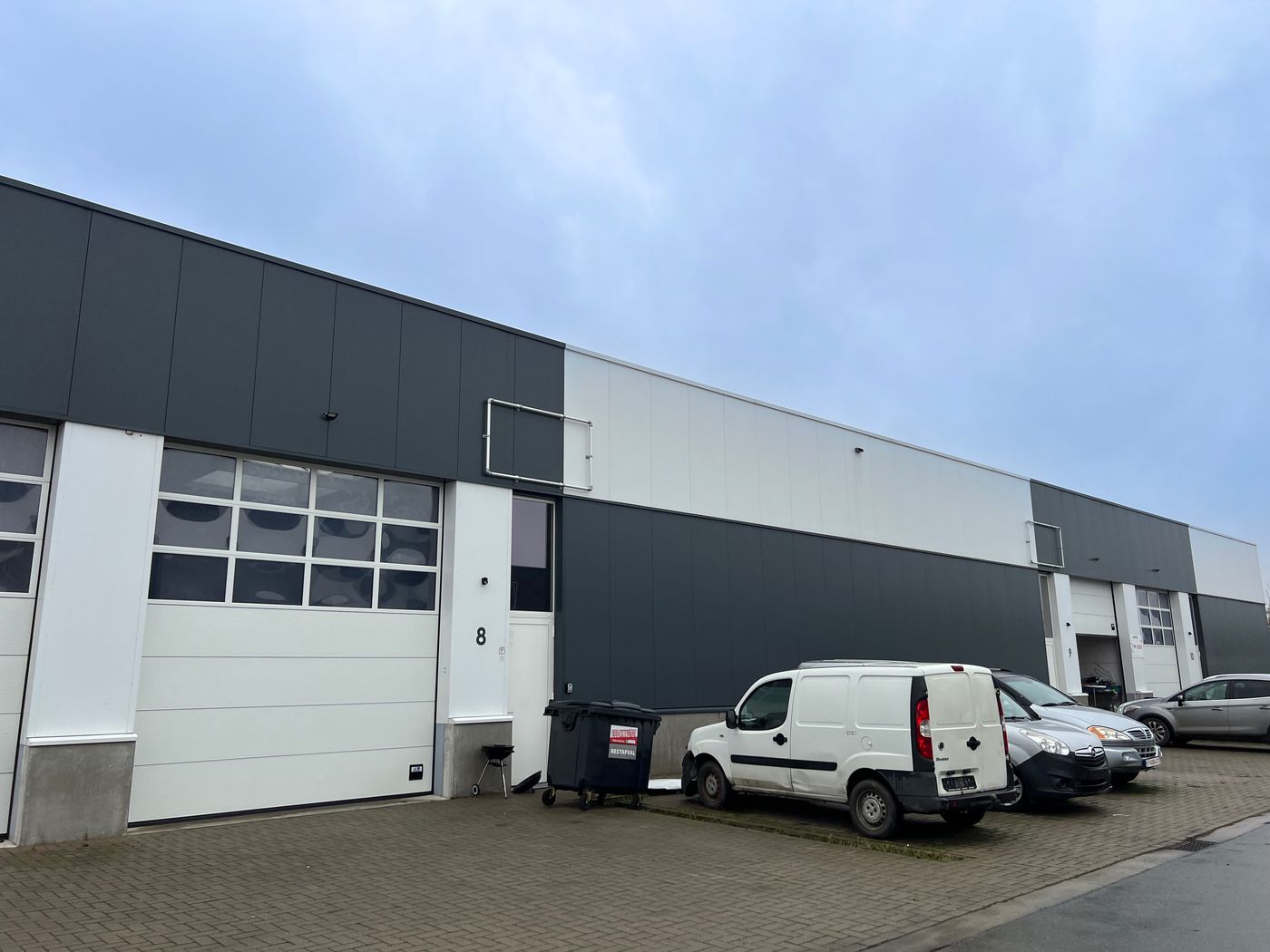 Instapklare KMO-Unit van 225 m² in Houthalen-Helchteren - foto 1